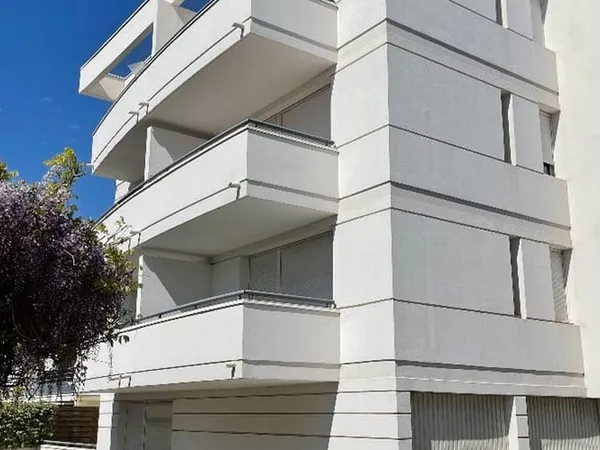 Studio 1 pièce 20 m²