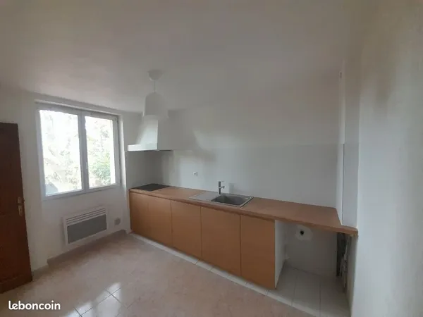Particulier loue appartement T3 Rousset