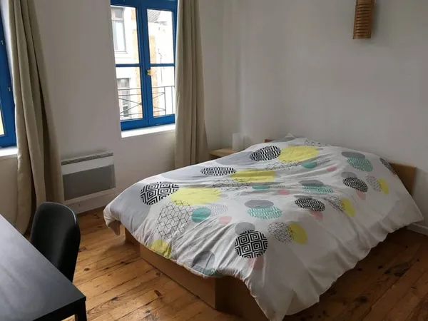 Appartement 7 pièces 128 m²