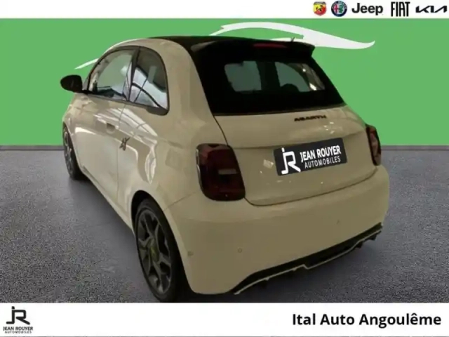 Abarth 500 c e 155ch 42kwh pack 4cv — photo 6