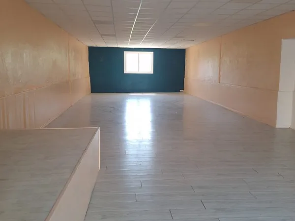 Bien immobilier de rendement Vente Pézenas  200m² 260000€