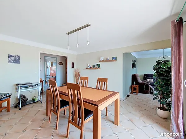 Appartement 4 pièces 81 m²