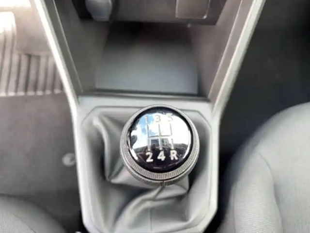 Dacia Sandero eco-g 100 — photo 59
