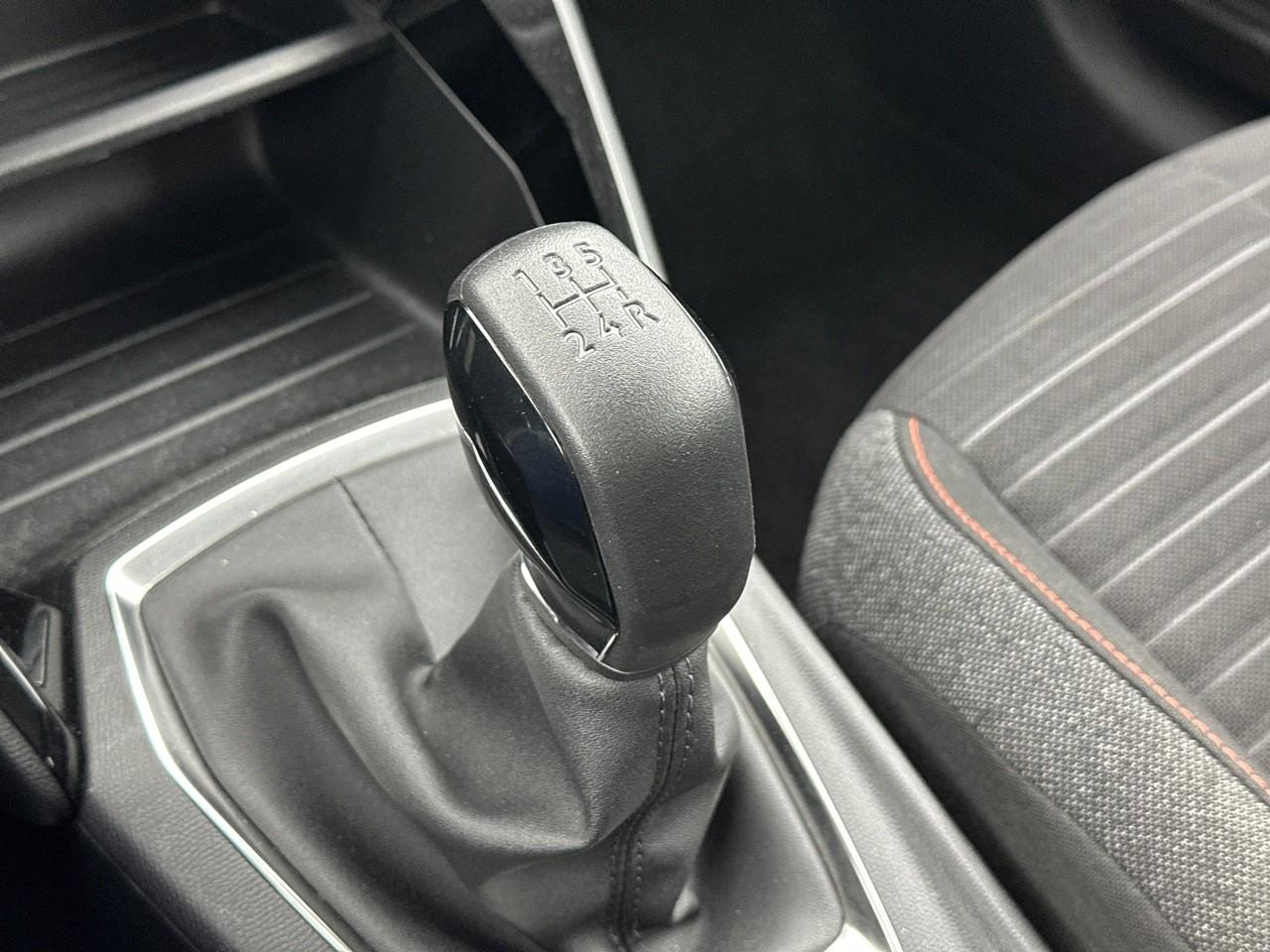Peugeot 208 puretech 75 s&s bvm5 premium — photo 27