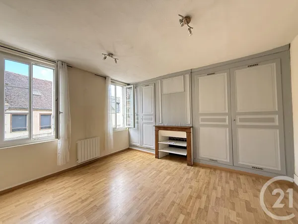 Appartement 4 pièces 63 m²