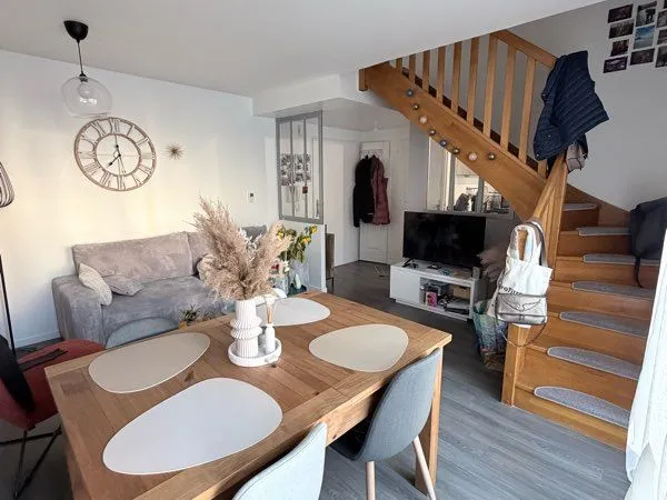 T2 duplex à louer