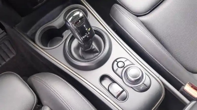 Mini Mini countryman 136 ch bva7 — photo 10