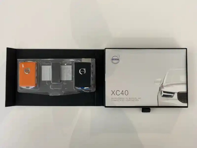 Volvo Xc40 t5 recharge 180+82 ch dct7 — photo 8