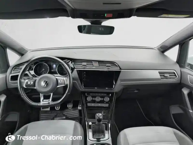 Volkswagen Touran 1.5 tsi evo 150 bvm6 7pl life plus — photo 10