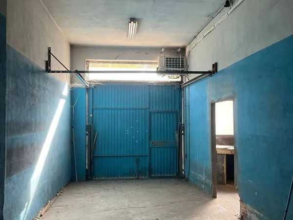 Boutique 140 m²