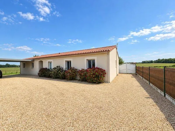 Maison de plain-pied 6 pièces 153 m²