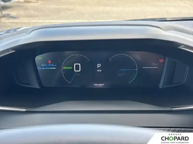 Peugeot 208 electrique 50 kwh 136ch — photo 17