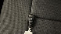 Audi Q2 35 TFSI 150ch Design S tronic 7 — photo 16