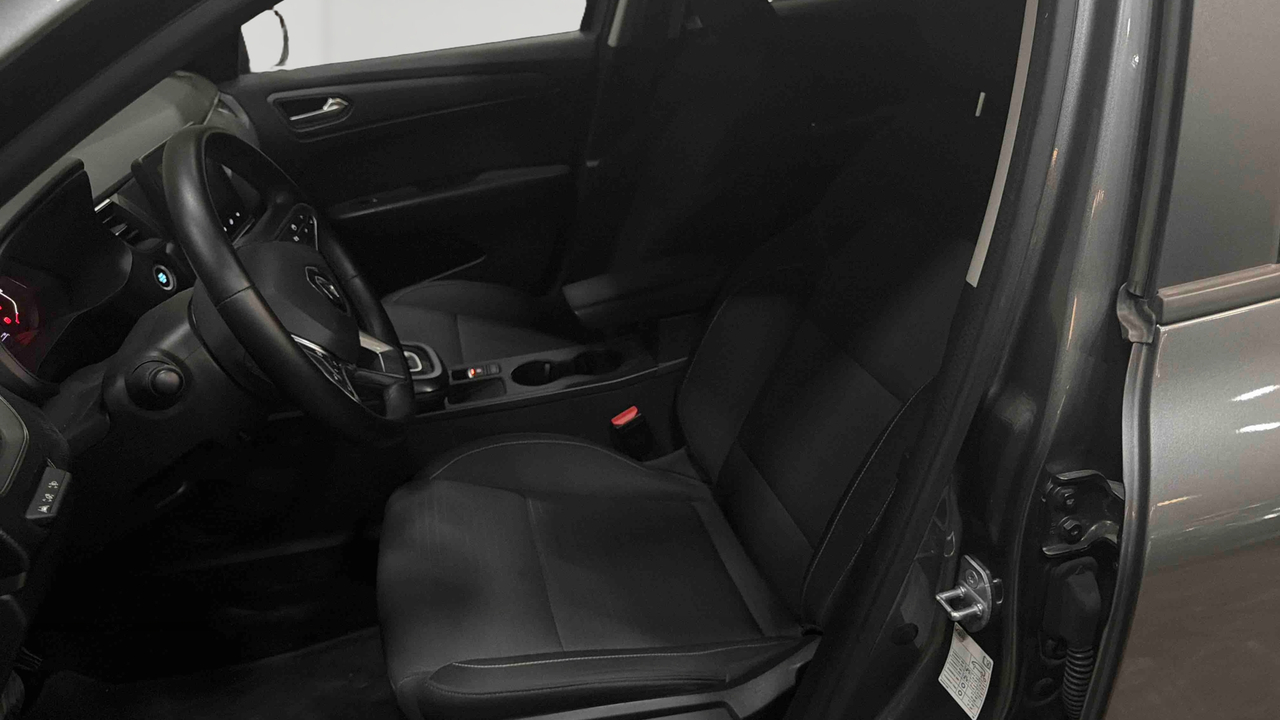 Renault Arkana E-Tech hybride 145 - 22 — photo 11