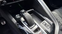 Peugeot 3008 HYBRID 225ch Roadtrip e-EAT8 — photo 16