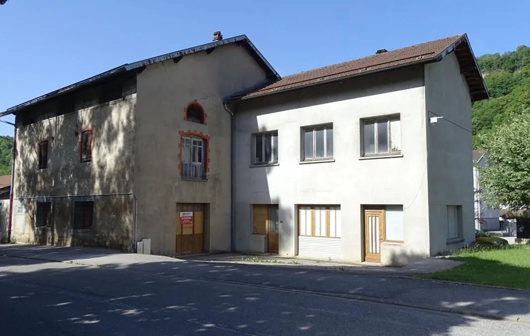 Photo 1