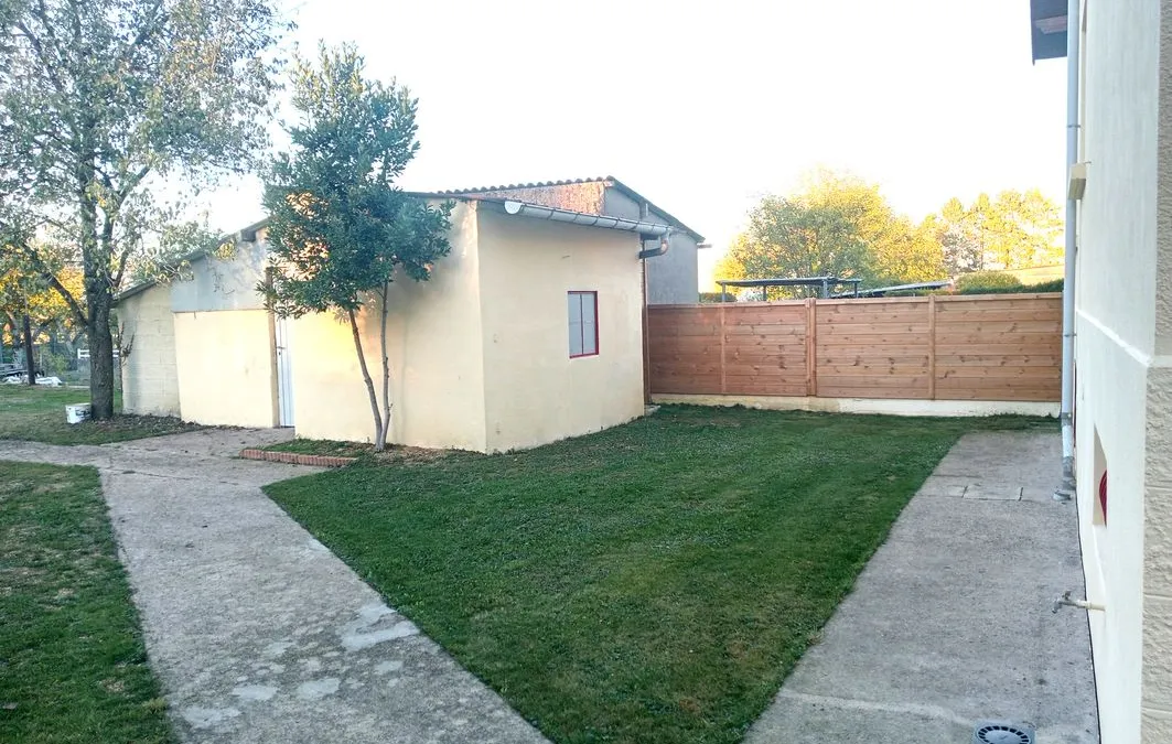 Photo 2