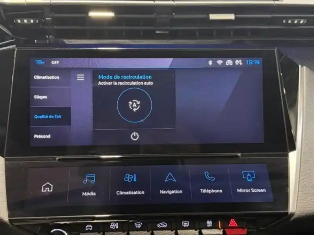 Peugeot 308 phev 180 allure e-eat8 / gps / carplay / caméra / loa — photo 15