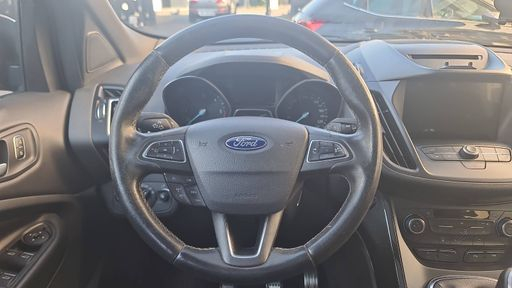 Ford Kuga 2.0 TDCi 150 - ST-Line – 2018 – 145675 km – Diesel – Boîte Manuelle — photo 29