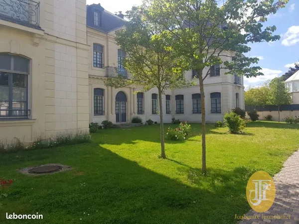 Studio 1 pièce 21 m²