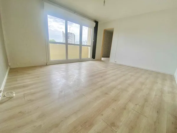 Appartement - 2ème étage - 69,07 m2 - 4 pièces - Non meublé