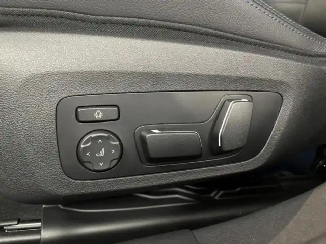 Bmw I4 m50 544ch — photo 18