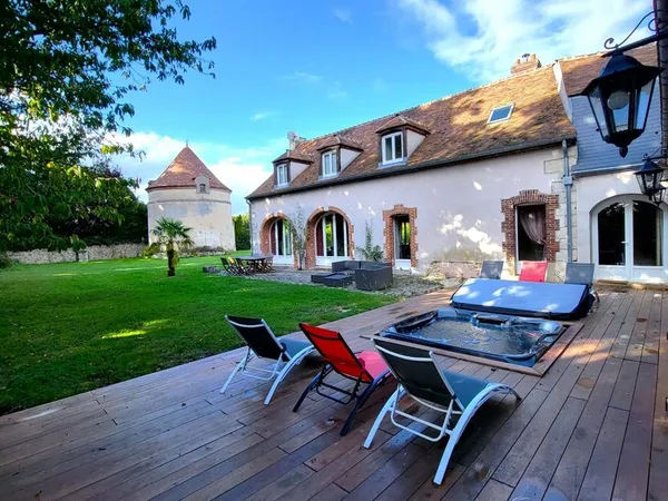 Propriété 10 pièces 334 m²