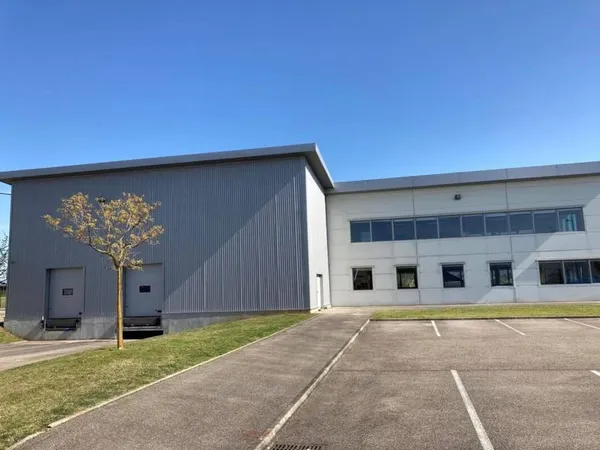Bureaux 4380 m²