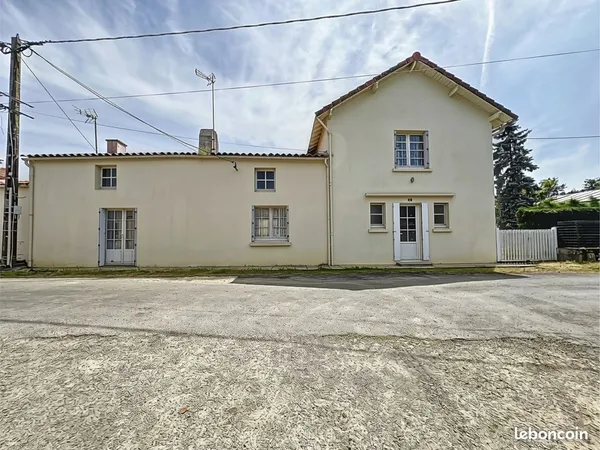 Maison à rénover dans Hameau Paisible