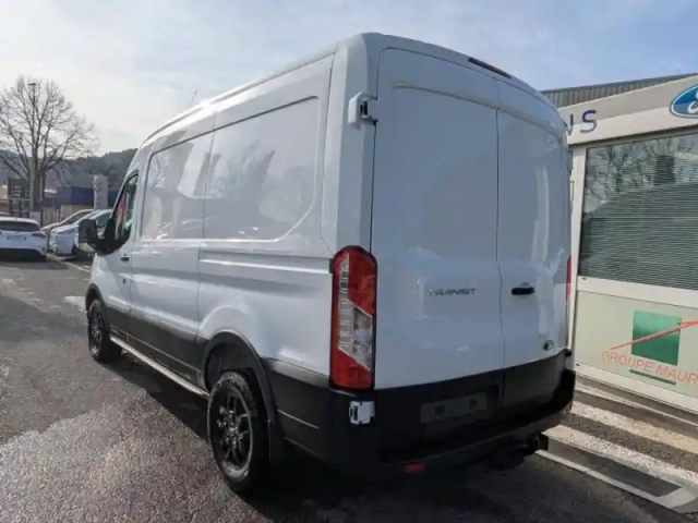 Ford Transit 2t fg t350 l2h2 2.0 ecoblue 170ch s&amp;s trail soit 28132 ht — photo 7