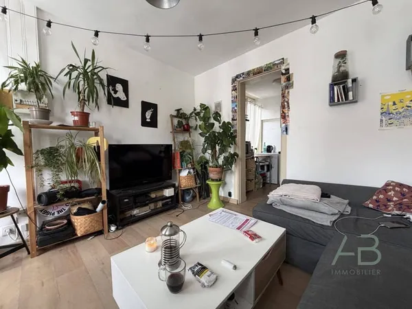 Immeuble de rapport 75 m²
