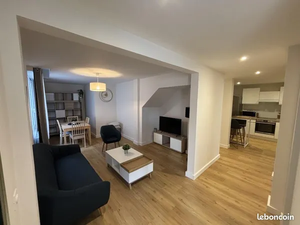 Chambre 1 pièce 16 m²