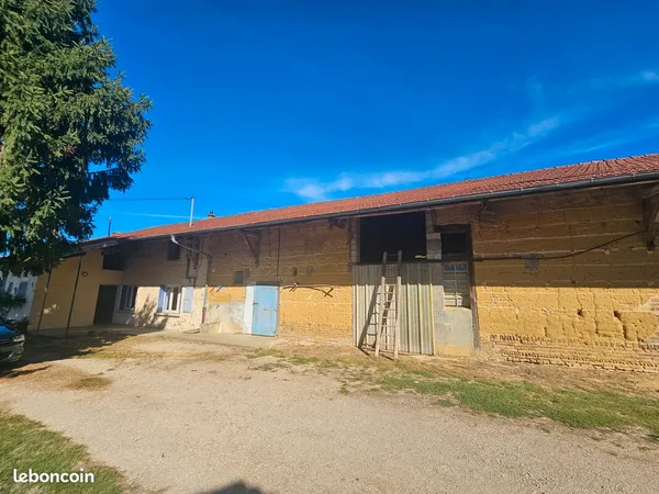 Ferme à rénover à Saint Didier d'Aussiat