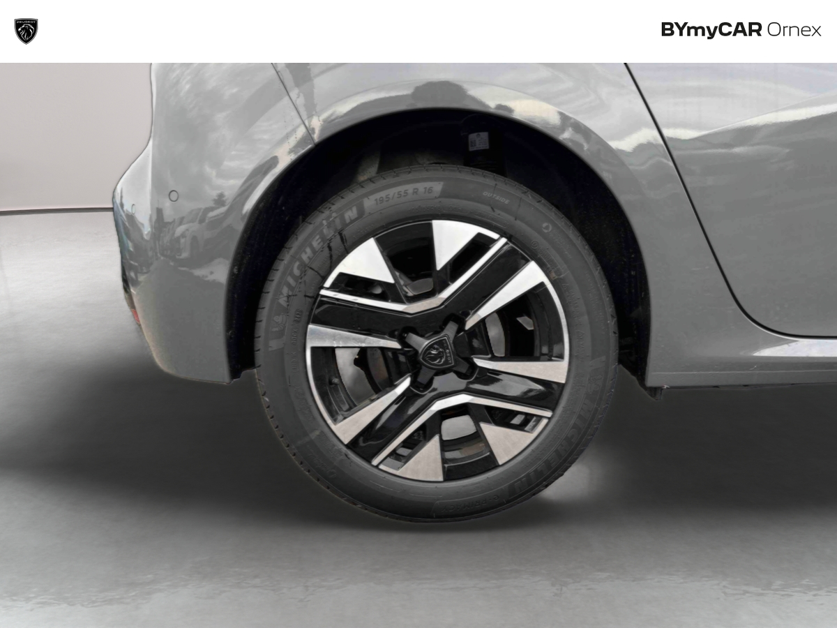 Peugeot 208 Hybrid 110 e-DCS6 — photo 16