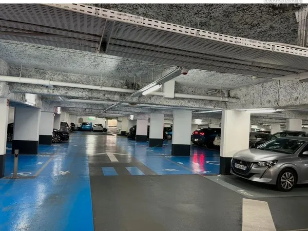 Parking sécurisé hyper centre