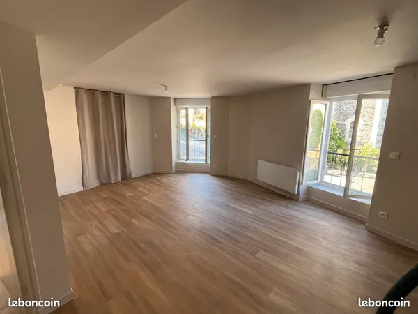 Superbe appartement à louer neuf 37m² plein centre