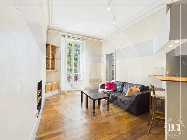 Appartement 2 pièces de 43 m² à Grenoble