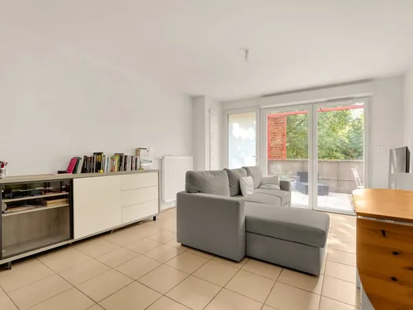En exclusivité ! DERNIER ÉTAGE ! A vendre appartement T3 de