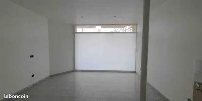 Local commercial 107 m²