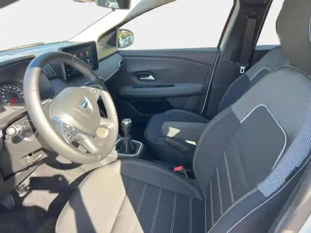 Dacia Sandero 1.0 eco-g 100ch expression — photo 14