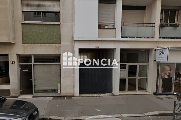 Garage et parking Location Lyon 95€
