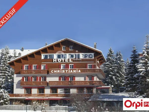 Boutique 1554 m²