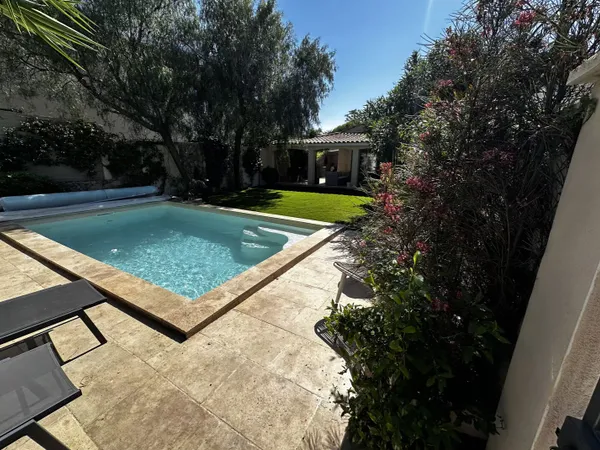 Maison 6 pièces 170,75 m2 Balaruc-Les-Bains