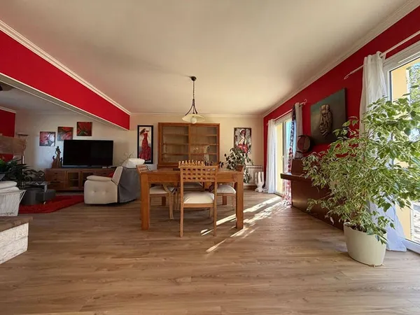 Maison 6 pièces 170 m²