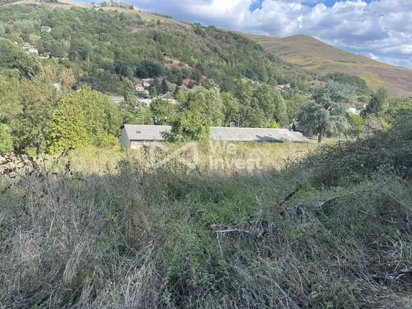 Terrain Non constructible de 2700 m2 sur la commune d'Aubin !