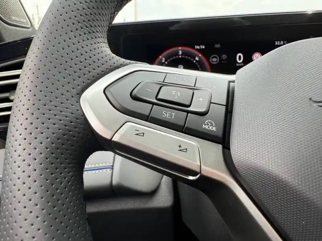 Volkswagen Tiguan 2.0 tdi 150ch dsg7 — photo 20