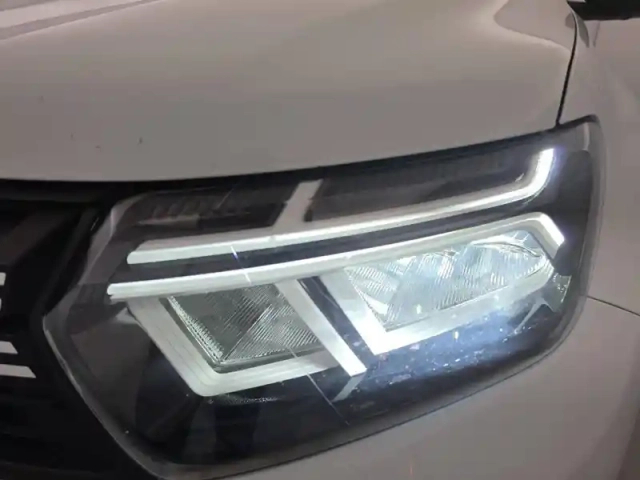 Dacia Duster eco-g 100 4x2 — photo 57