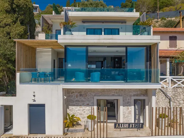 Roquebrune-Cap-Martin–Villa Contemporaine avec Vue Mer et Monaco, à 10 Minutes de la Principauté
