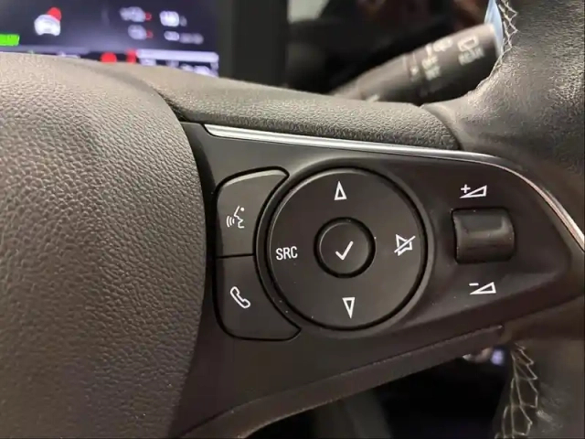 Opel Mokka -e 136ch gs line — photo 10