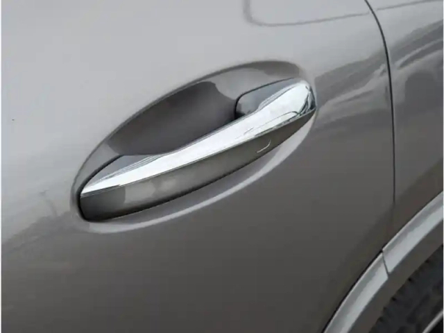 Mercedes Gla 200 d — photo 20